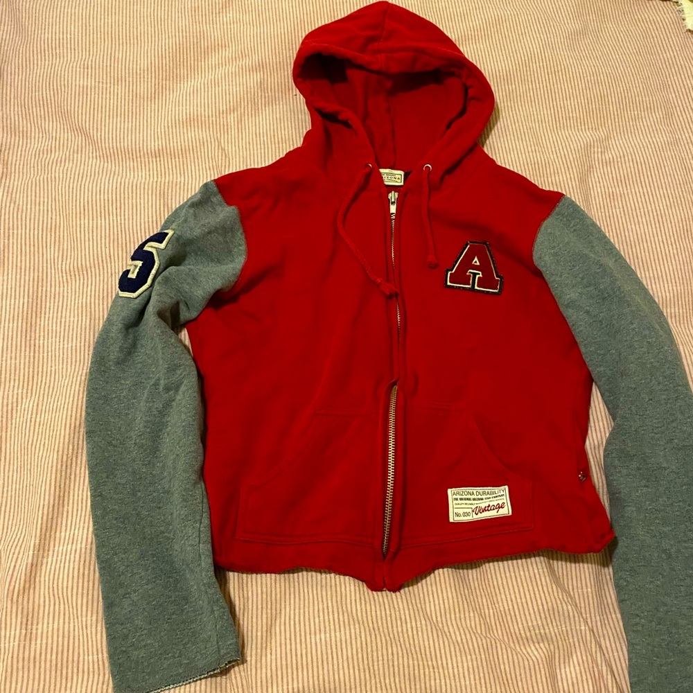 Arizona Jean Company Hoodie, size M